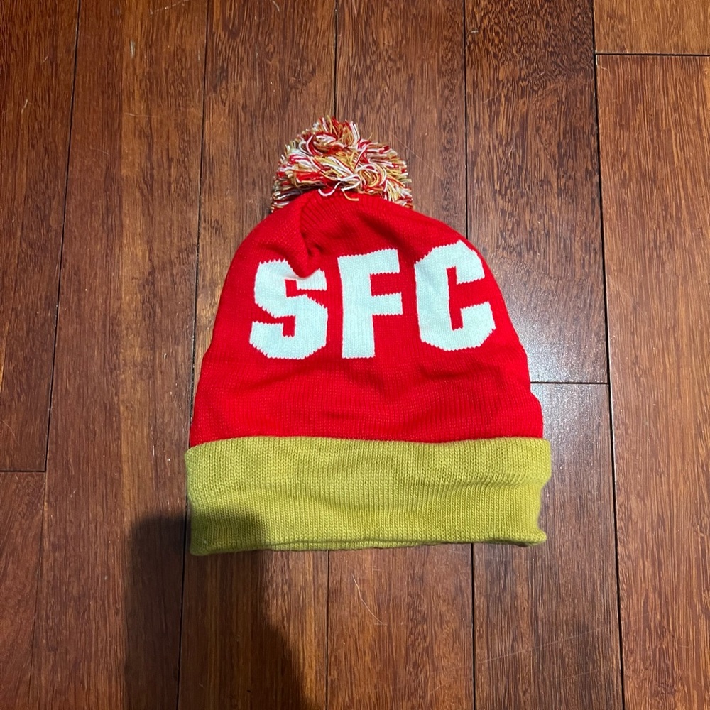 SF Niners Adapt Pom Beanie NWOT